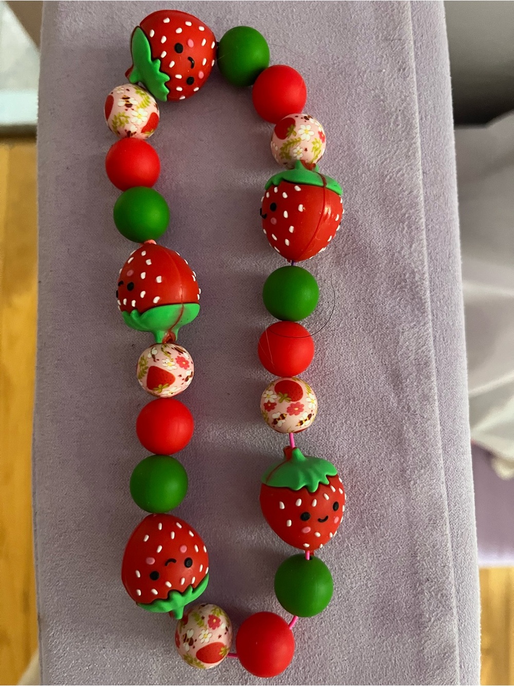 Kids Strawberry Bead Necklace - Red & Green